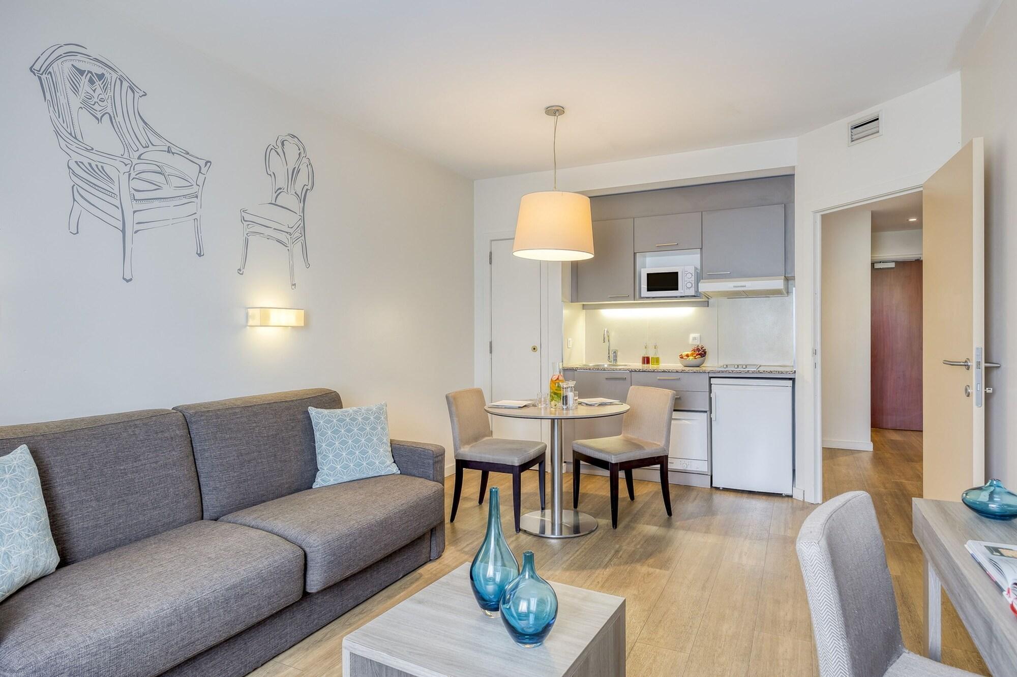 Citadines Toison D'or Brussels